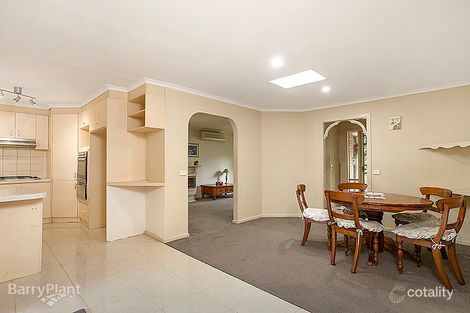 Property photo of 15 Sunnyside Drive Berwick VIC 3806