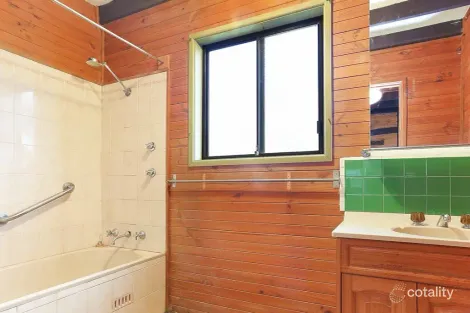 Property photo of 215 Tenth Avenue Austral NSW 2179