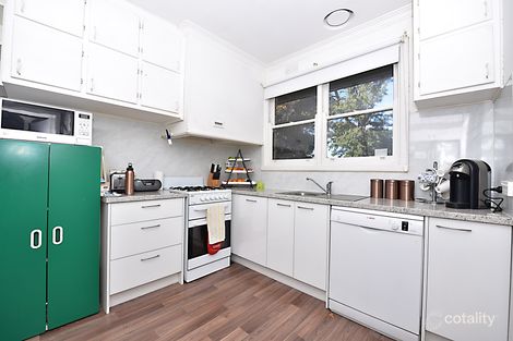 Property photo of 52 Langrigg Avenue Edithvale VIC 3196