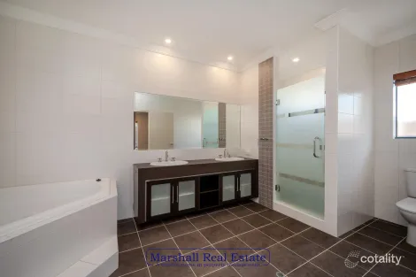 Property photo of 8 Newgain Crescent Carramar WA 6031