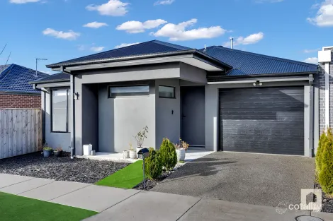 8 Malay Dr, Kalkallo, VIC 3064