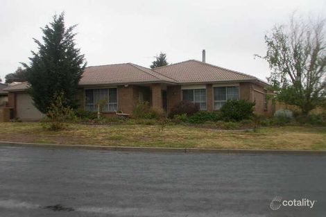 Property photo of 54 Halletts Way Bacchus Marsh VIC 3340