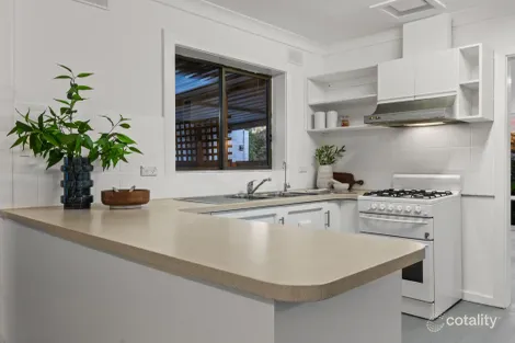 Property photo of 3 Susan Road Hackham SA 5163