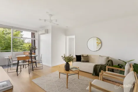 4/10 Narong Rd, Caulfield North, VIC 3161