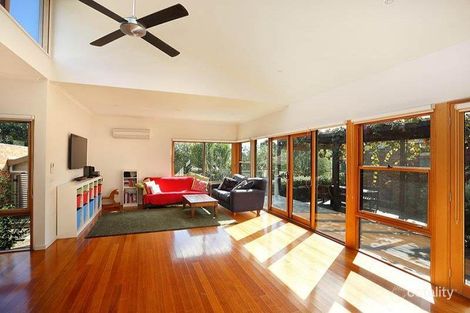 Property photo of 18 Hooper Crescent Brunswick West VIC 3055