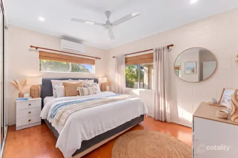 Property photo of 46 Sidlaw Street Smithfield QLD 4878