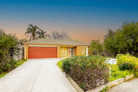 Property photo of 9 Springwater Drive Drouin VIC 3818