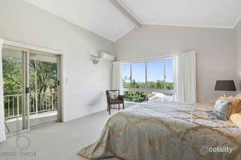 Property photo of 19 Carcoola Street Benowa QLD 4217