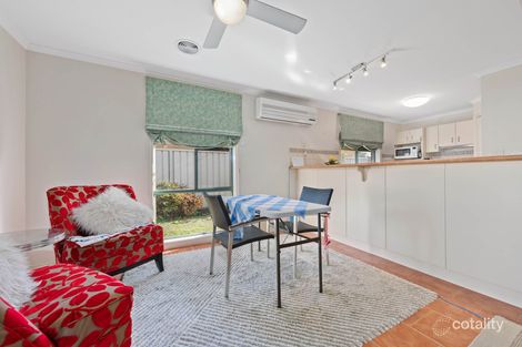 Property photo of 5 Dodd Lane Caroline Springs VIC 3023