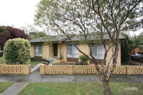 240 St Albans Rd, Breakwater, VIC 3219