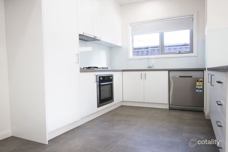 28a Tunaley Pde, Reservoir, VIC 3073