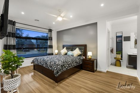 Property photo of 3 Cromarty Crescent Kalkallo VIC 3064