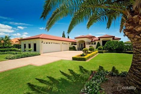Property photo of 3109 Riverleigh Drive Hope Island QLD 4212