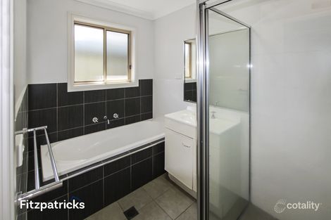 Property photo of 1/10 Kimberley Drive Tatton NSW 2650