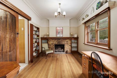Property photo of 107 Christmas Street Northcote VIC 3070