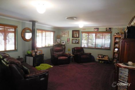 Property photo of 401 Boonenne Ellesmere Road Taabinga QLD 4610