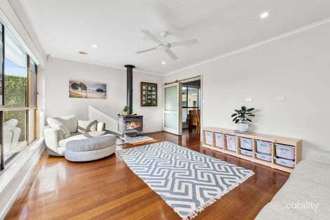 Property photo of 6 Strathire Gardens Hamlyn Heights VIC 3215