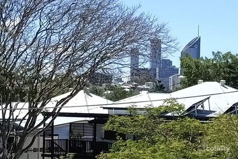 Property photo of 10 Bruce Street Woolloongabba QLD 4102