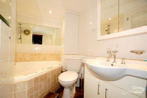 Property photo of 39 Maple Street Wyoming NSW 2250