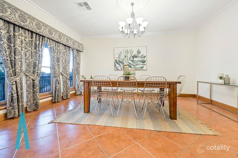 Property photo of 28 Flinders Drive Valley View SA 5093
