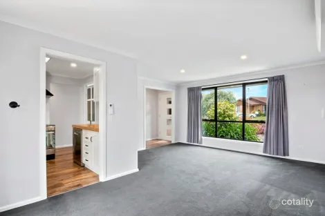 Property photo of 5 Charles Eaton Court Huntingfield TAS 7055