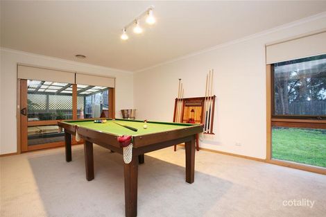 Property photo of 1 Grevillia Drive Mill Park VIC 3082