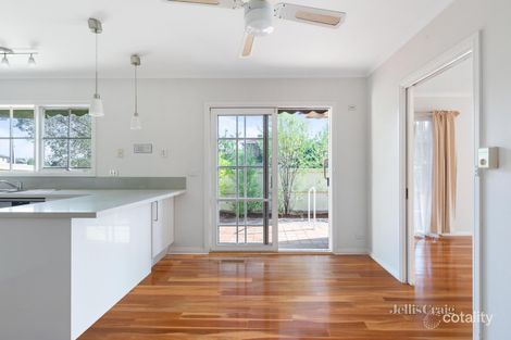 Property photo of 11 Amdura Road Doncaster East VIC 3109