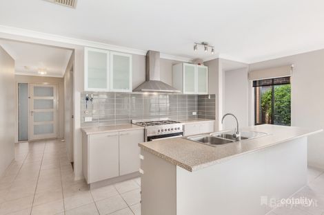 Property photo of 41 Maidenhair Drive Wallan VIC 3756