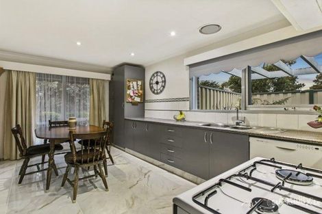 Property photo of 12 Kennedy Court Cranbourne North VIC 3977