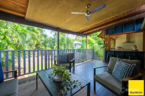 Property photo of 7 Thomas Street Cairns North QLD 4870