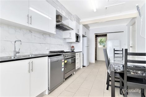 Property photo of 7 Boronia Road Bossley Park NSW 2176