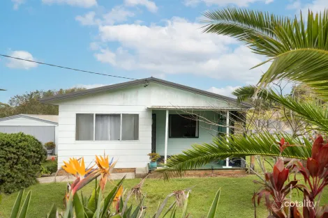 Property photo of 1 Merry Street Kioloa NSW 2539