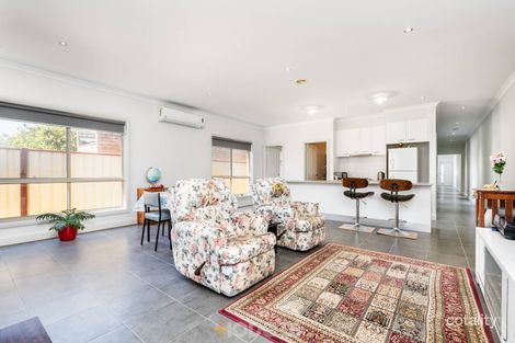 Property photo of 1/77 Market Road Werribee VIC 3030