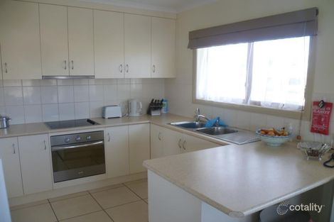 Property photo of 32 Zerna Avenue Murray Bridge SA 5253