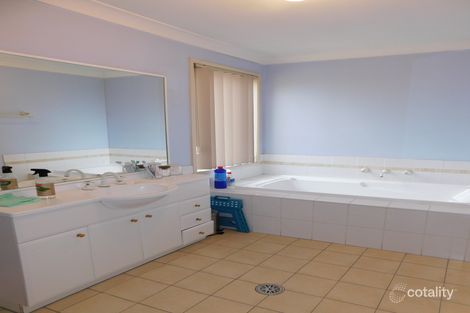 Property photo of 32 Myrtle Street Prestons NSW 2170