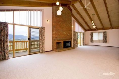 Property photo of 3 Tadji Close Croydon North VIC 3136