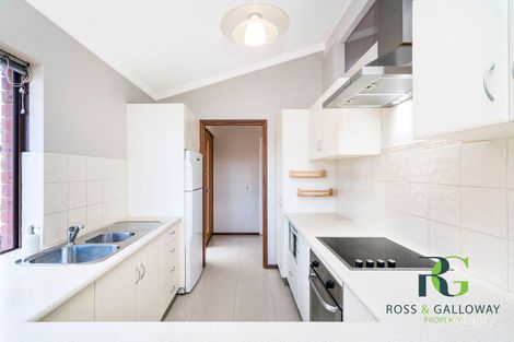 3/17 Money Rd, Attadale, WA 6156