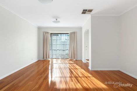 Property photo of 11 Amdura Road Doncaster East VIC 3109