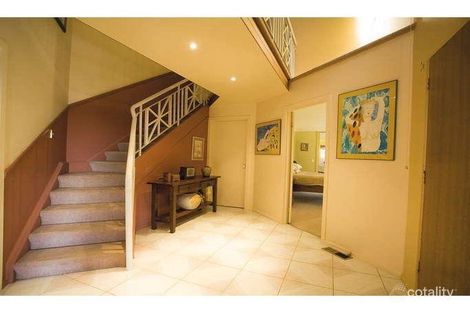 Property photo of 10 Grover Court Warranwood VIC 3134