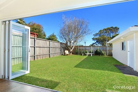 Property photo of 16 Osborne Parade Warilla NSW 2528