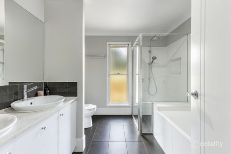Property photo of 9 Northview Drive Cabarlah QLD 4352