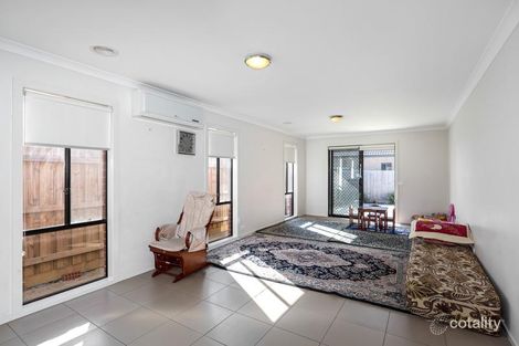 Property photo of 10 Sahara Way Truganina VIC 3029
