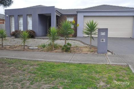 Property photo of 21 Howardson Circuit St Albans VIC 3021