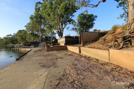 39 Rider St, Blanchetown, SA 5357