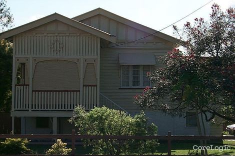 Property photo of 33 Cross Street Fairfield QLD 4103