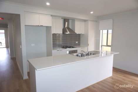 Property photo of 15 Devoe Road Point Cook VIC 3030