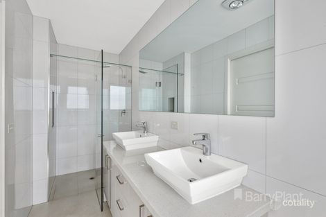 Property photo of 1/29 Glyndon Avenue St Albans VIC 3021