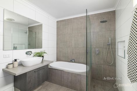 Property photo of 35 Brewer Road Bentleigh VIC 3204