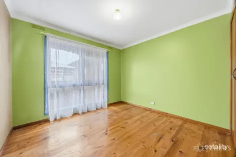 Property photo of 3 Aminya Avenue Delacombe VIC 3356