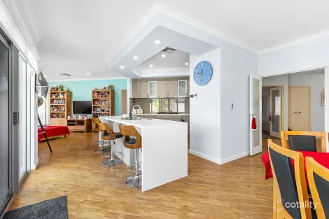 Property photo of 17 Tyringa Crescent Burns Beach WA 6028